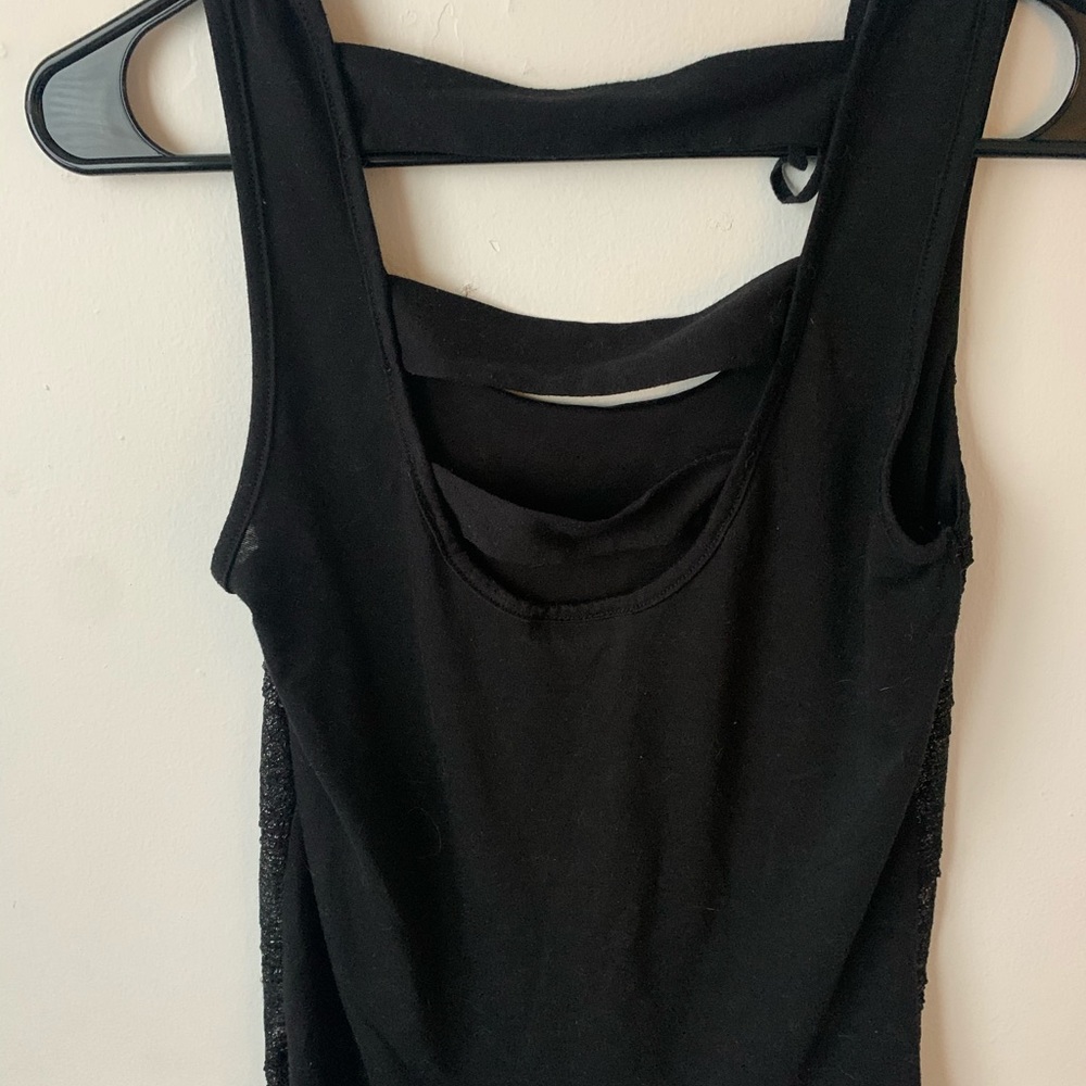 Tank top - Picture 2 of 3